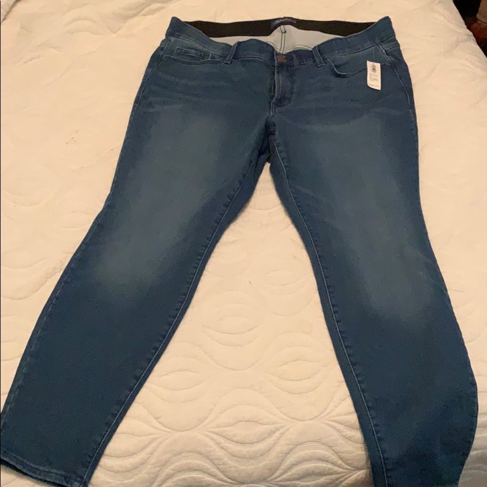 Old navy plus short jeans.
